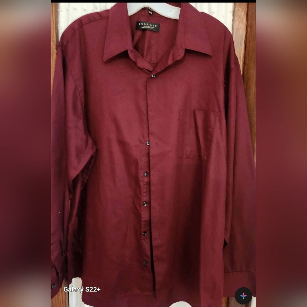 M22 Essante Sateen Men's Bold Red Button-Down Long Sleeved Dress Shirt